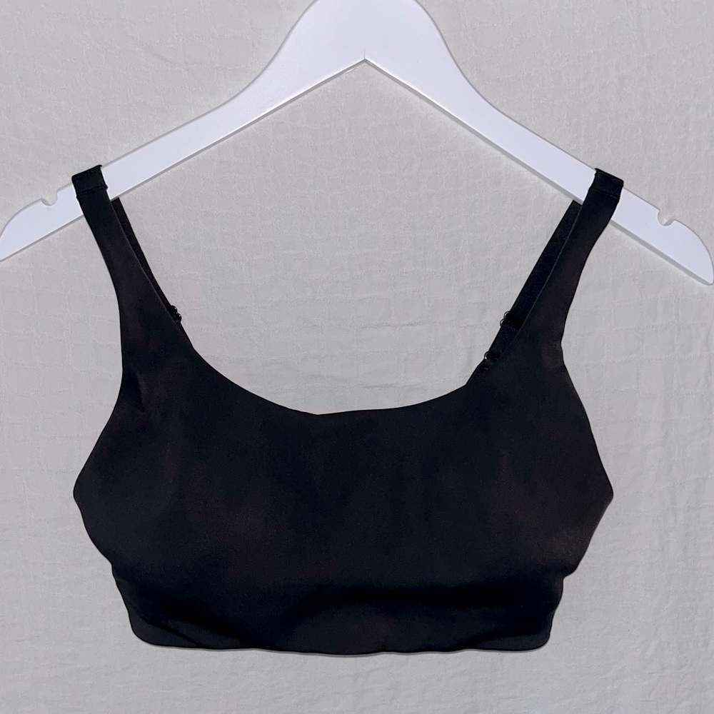 Black lululemon In-Alignment Straight-Strap C/D Bra